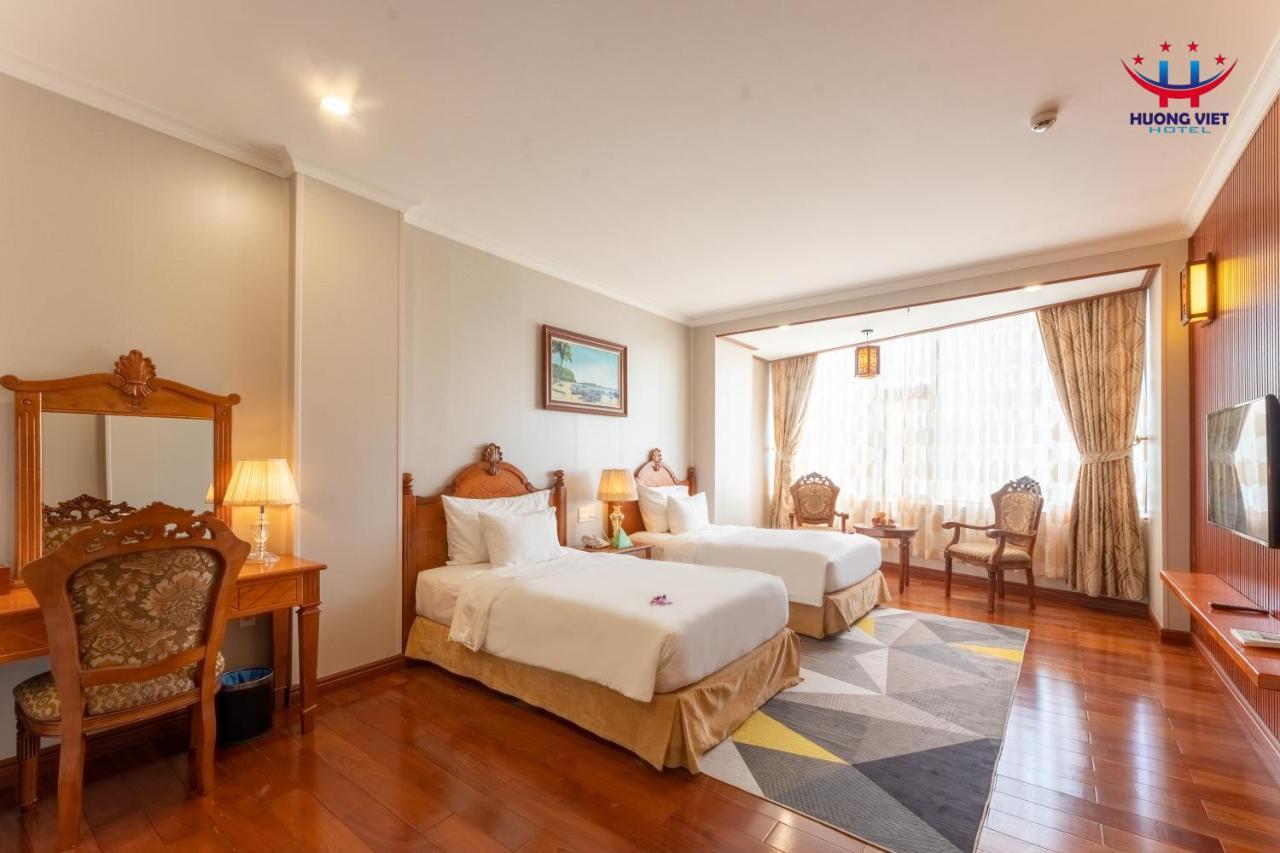 Huong Viet Hotel Quy Nhon - Beachfront Екстер'єр фото