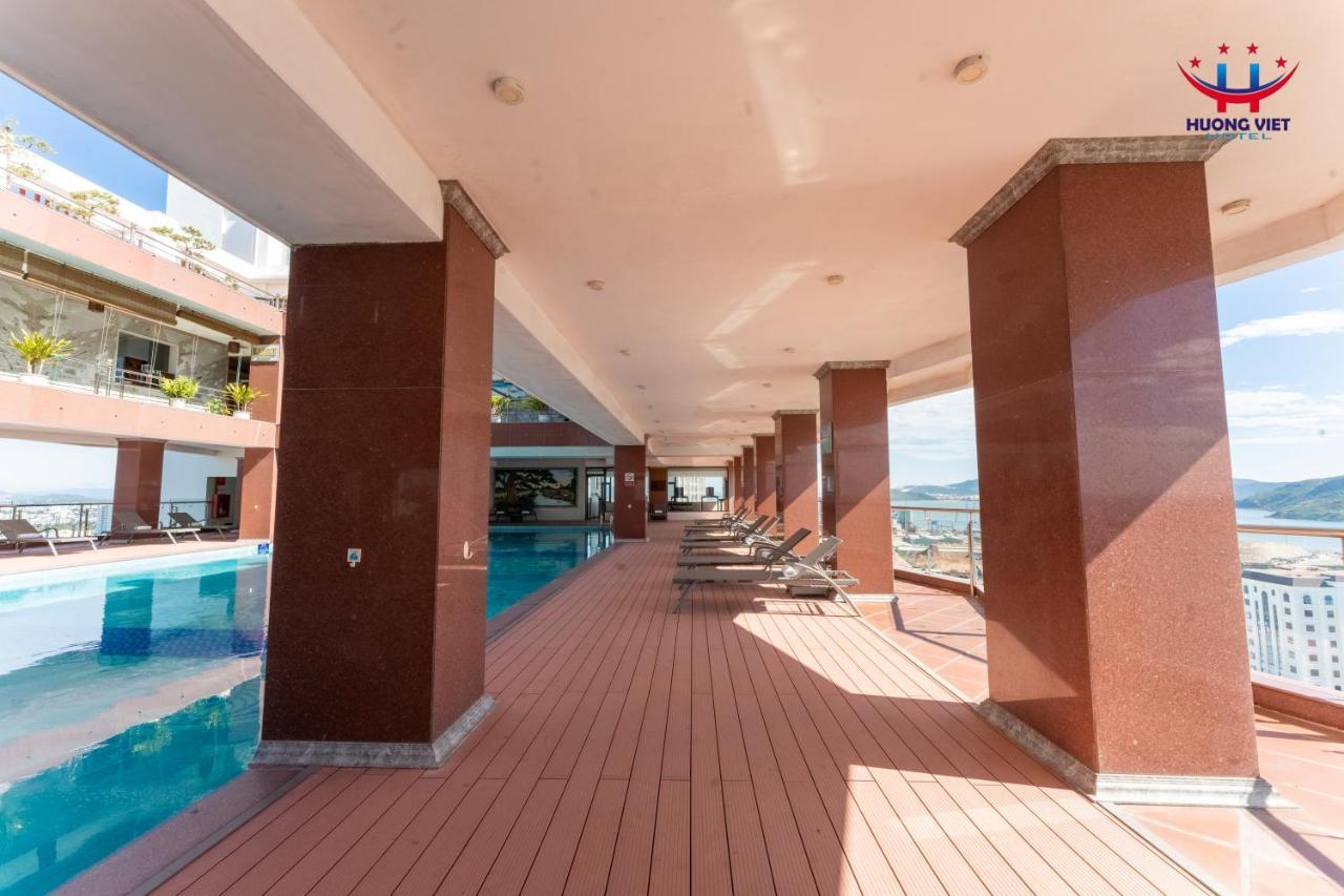 Huong Viet Hotel Quy Nhon - Beachfront Екстер'єр фото